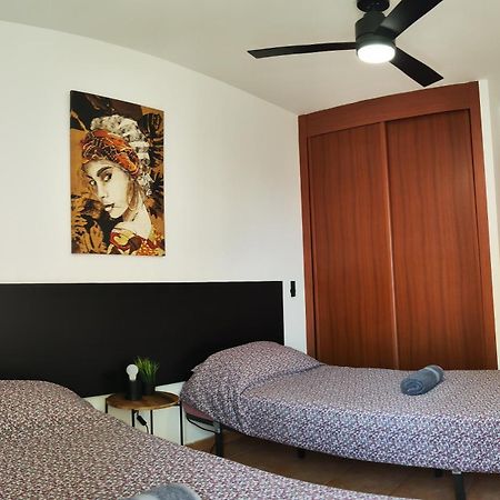 Tres Islas Apartment - 70 M2 Private Terrace Corralejo Eksteriør billede