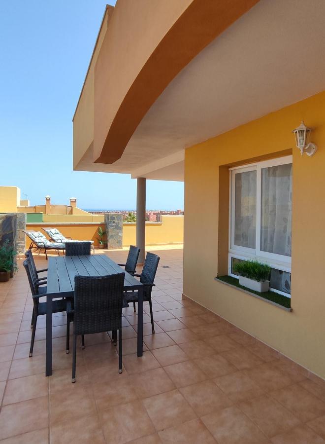 Tres Islas Apartment - 70 M2 Private Terrace Corralejo Eksteriør billede